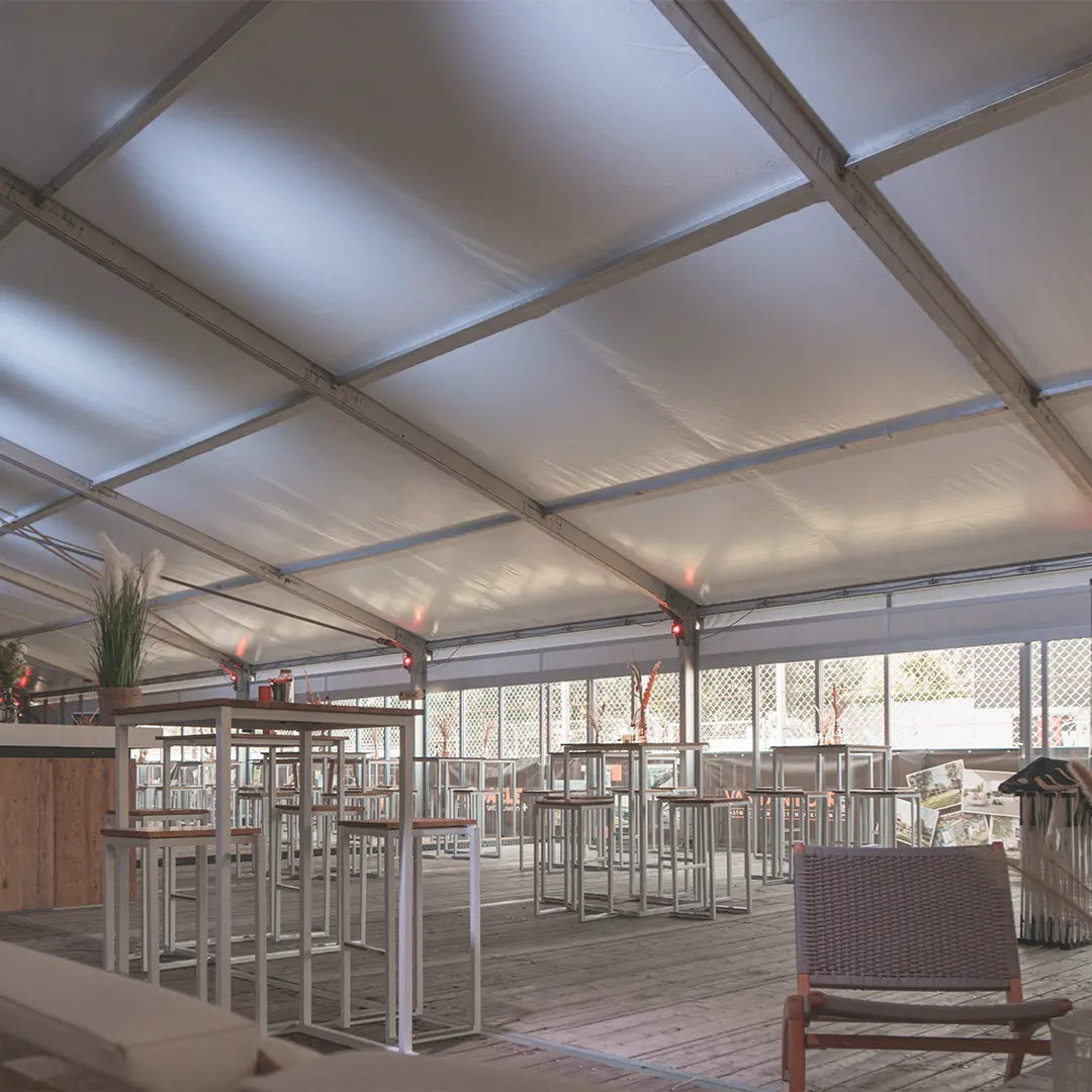 50 meter glasbording door GBS Tenten